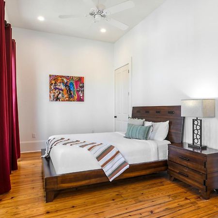 3Br Cottage On Carondelet By Hosteeva New Orleans Exteriör bild